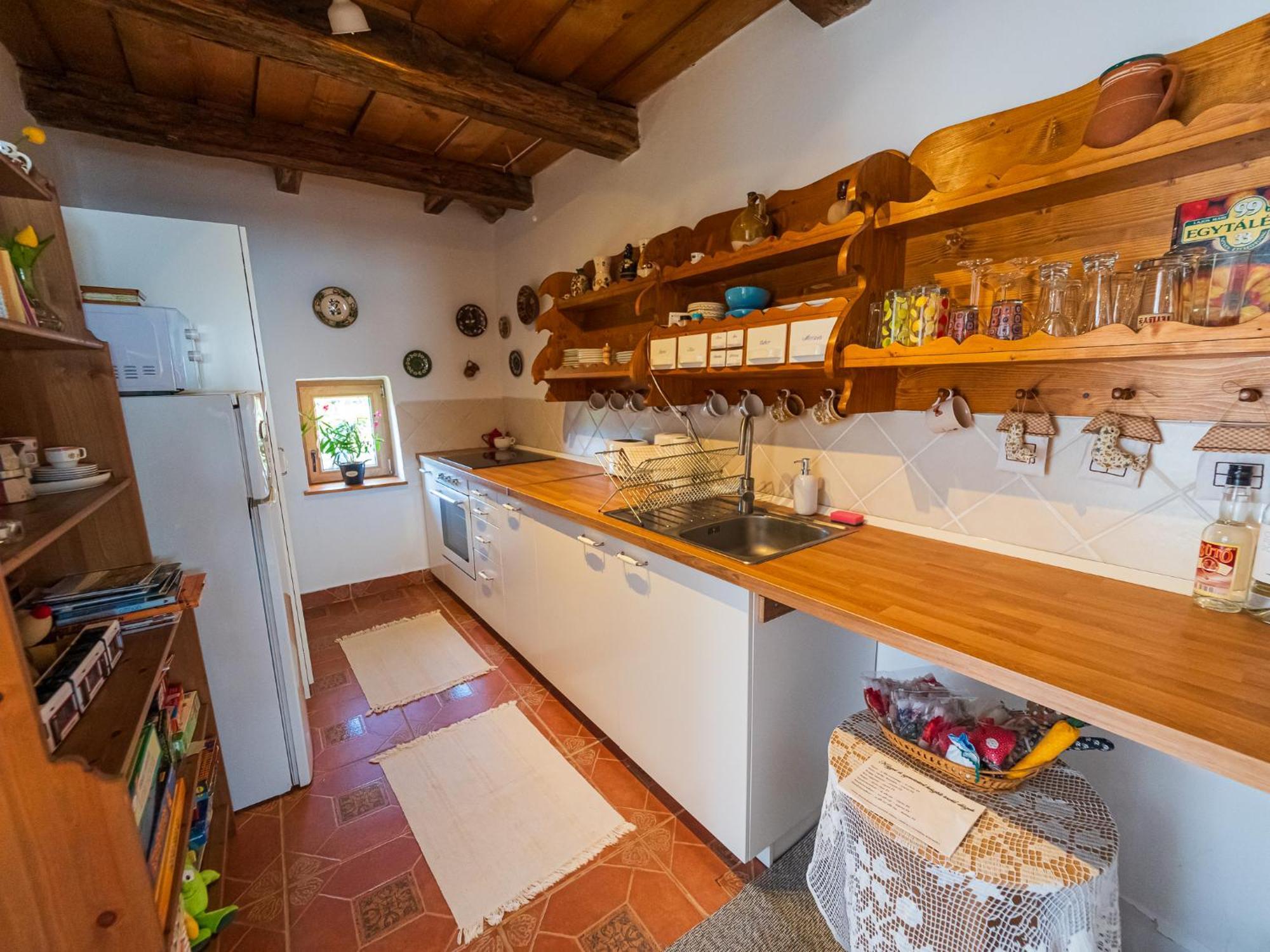 Lankás Vendégház - Hollókő Extérieur photo